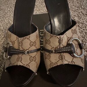 Gucci Beige Monogram Canvas Horsebit Slide High heel mules